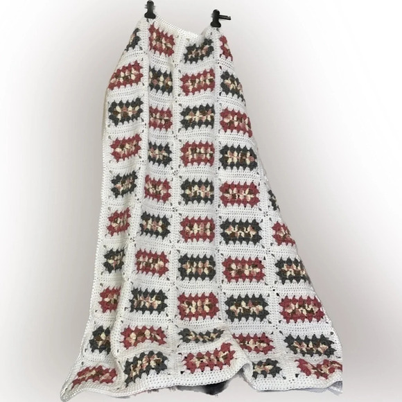 Handmade pink white grey knit crochet baby lap afghan blanket bedding - Picture 2 of 6